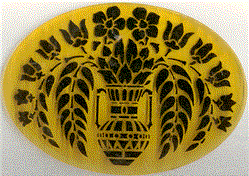 Urn Baroque Amber Glass Medallion