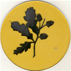 Rampant Oak Leaves Amber Glass Medallion